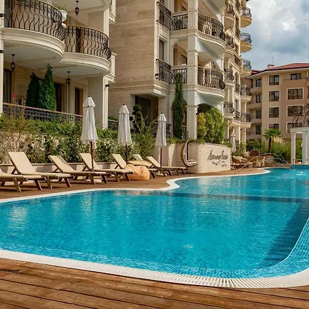 ホテル Menada Harmony X