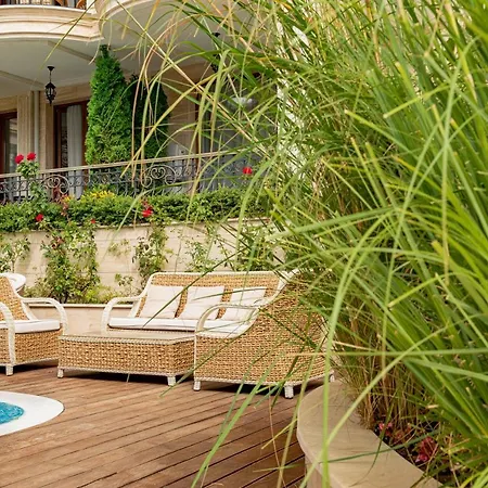 Menada Harmony X ホテル 3*